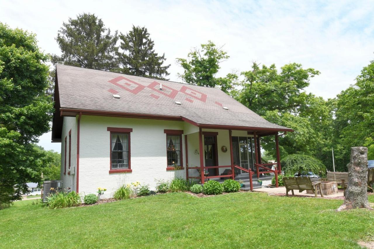 The Pines Of Dresden Bed and Breakfast Buitenkant foto