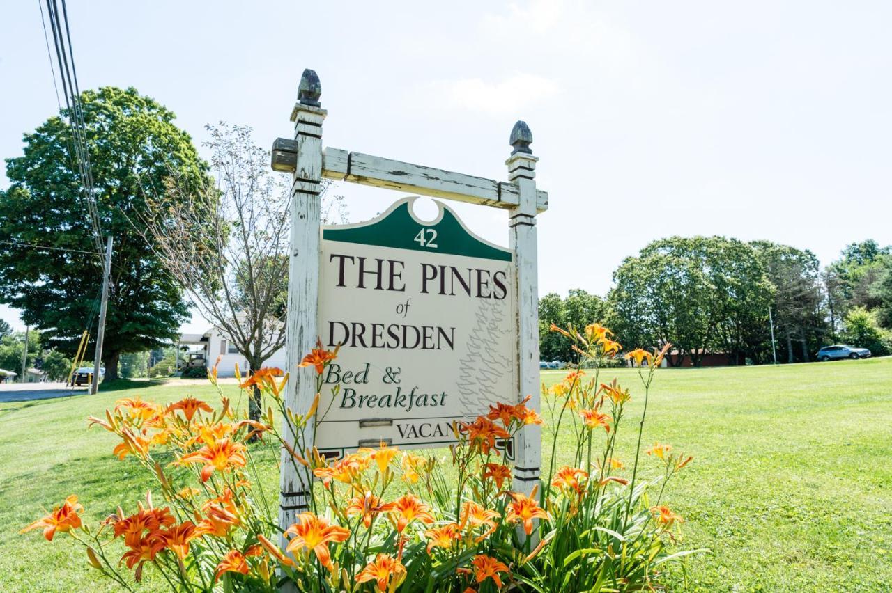 The Pines Of Dresden Bed and Breakfast Buitenkant foto